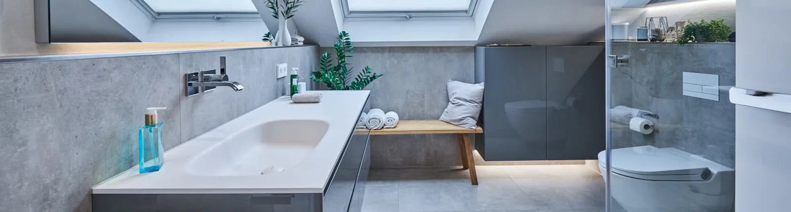 Modernes Dachbad Header