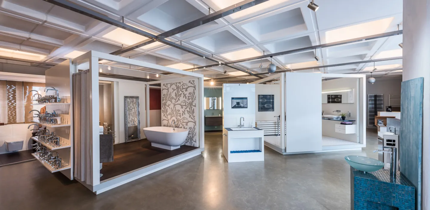 Badausstellung des Sanitär- und Heizungshandwerksunternehmens Mundle GmbH in Sindelfingen-Darmsheim.