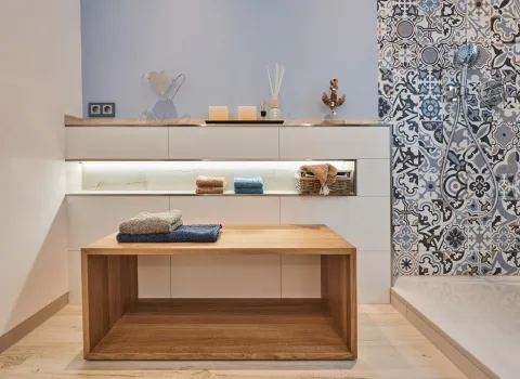 Kom­pakt-Ba­de­zim­mer in Sin­del­fin­gen