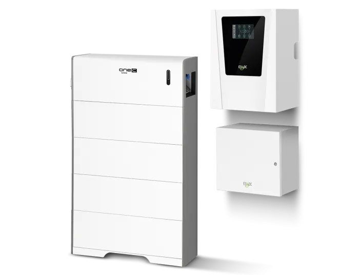 E3DC one, bestehend aus drei Komponenten, vor neutralem Hintergrund.